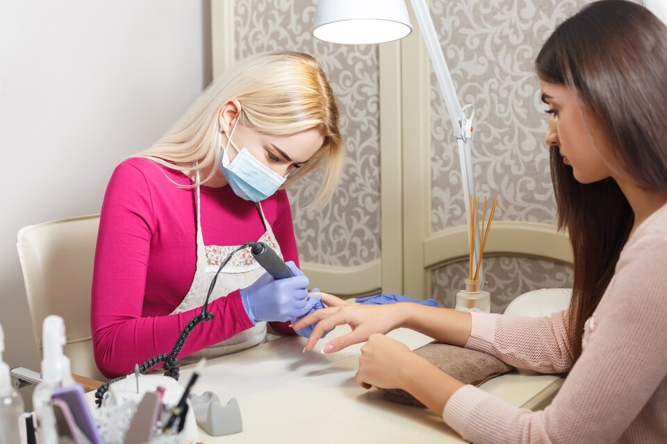 Sahilevleri Manikürcü